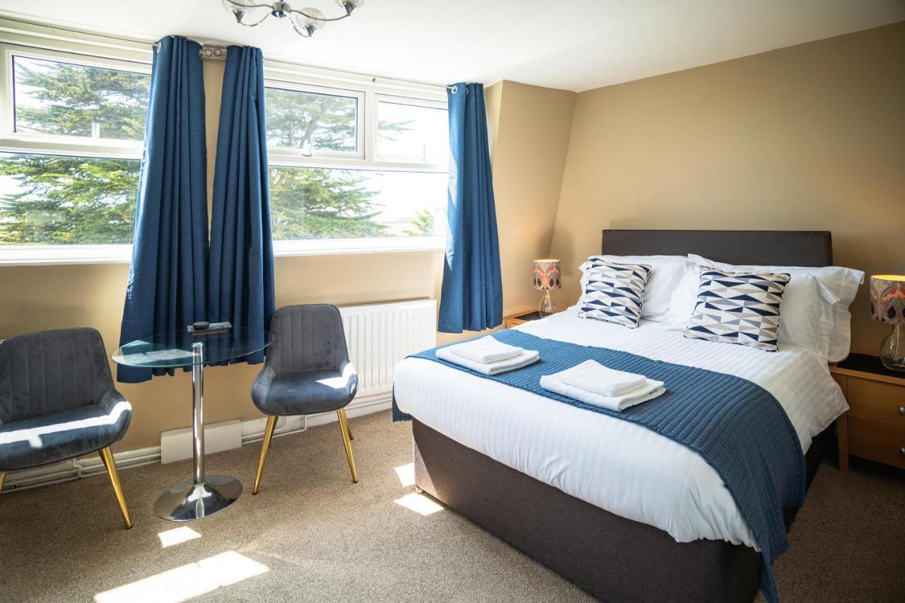 Sleepy Puffin Guest House Tenby Eksteriør bilde